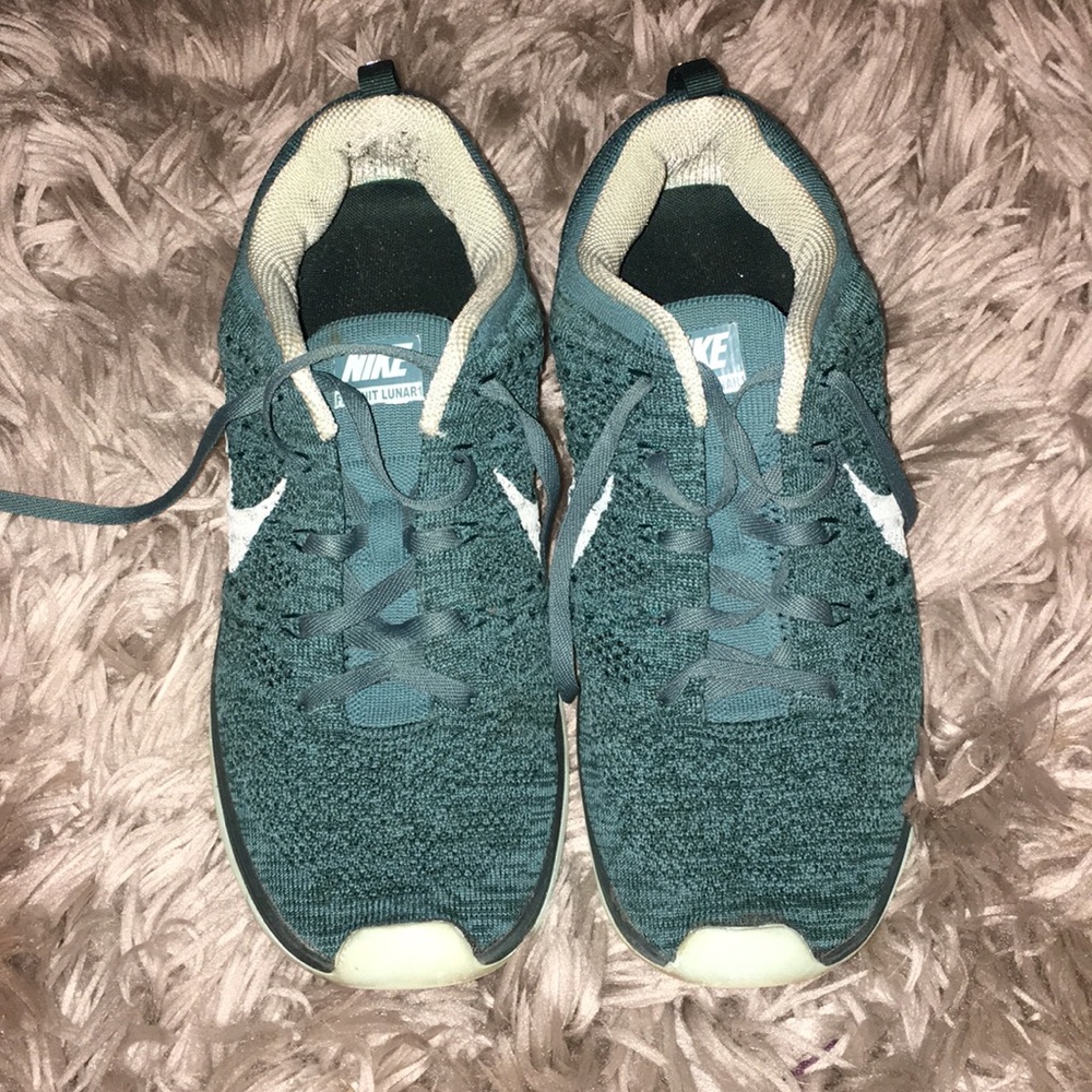 Nike flyknit lunar 1